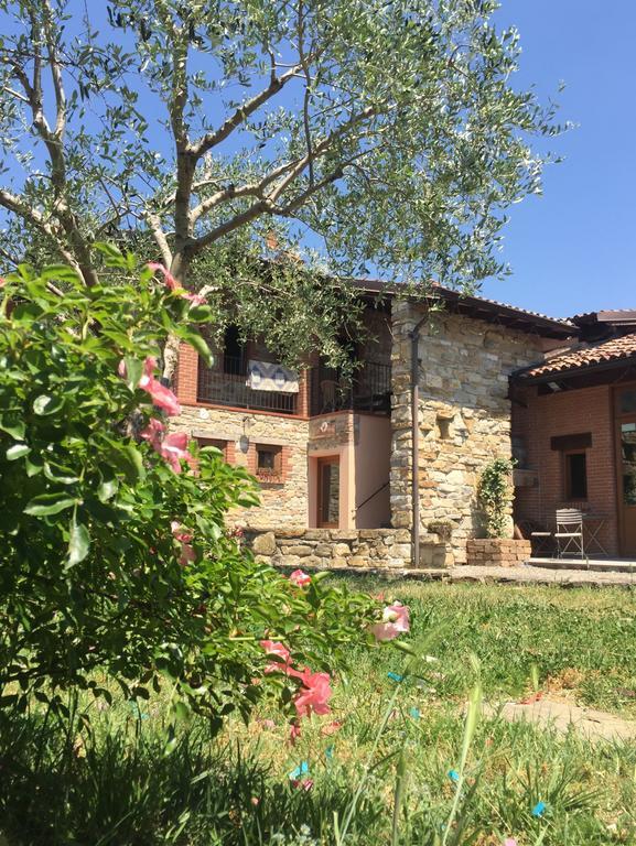 Agriturismo Corte Del Gallo Rivergaro Kültér fotó